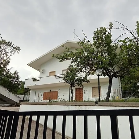La Casa Del Sole Mansarda Apartment